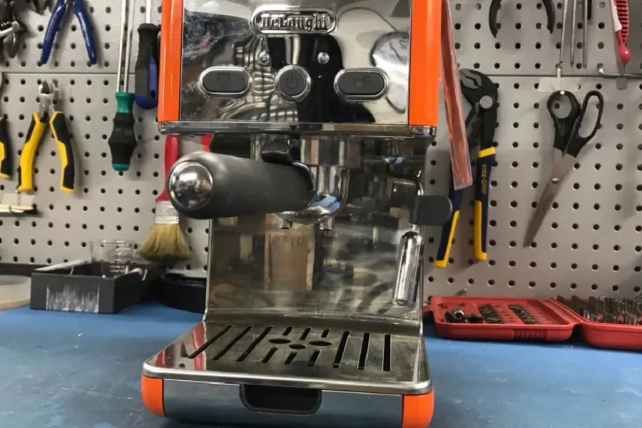 راهنمای گام به گام عیبیابی و تعمیرات اولیه اسپرسوساز دلونگی